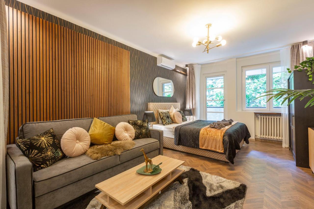 Stylish Quentin Apartment In The King Street بودابست المظهر الخارجي الصورة